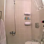 Hotell Lavender 2*