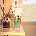 Lavender Hotell