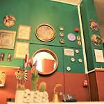 Lavender Hotell