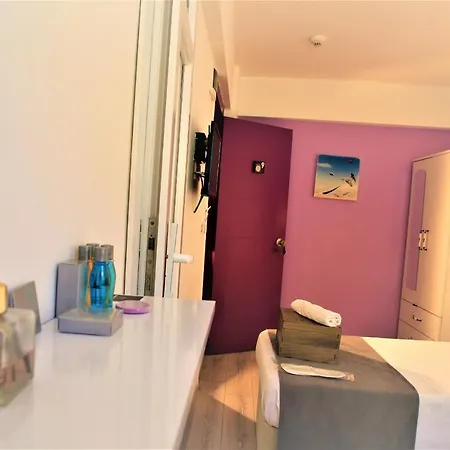 Lavender 2* Cesme