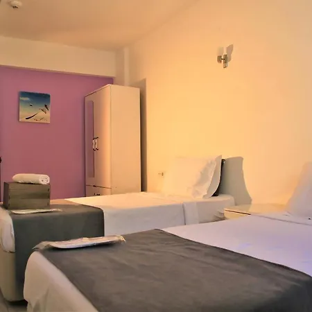 Hotel Lavender 2*