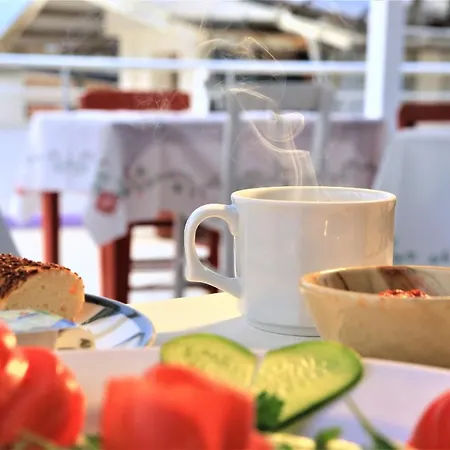 Lavender Otel Çeşme