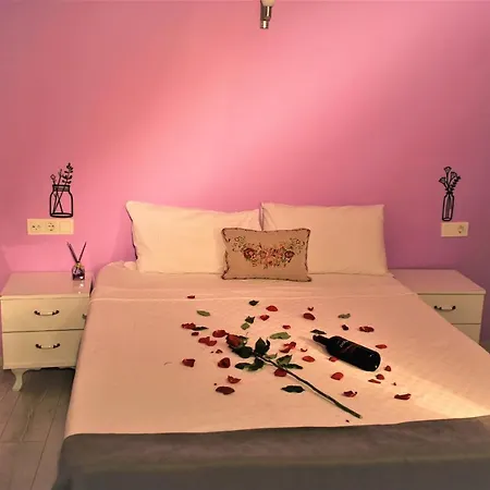 Hotel Lavender Cesme