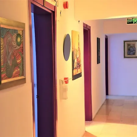Lavender Çeşme